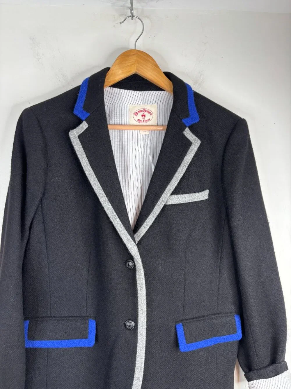 Brooks Brothers preowned no